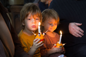 Family Christingle Service in Narnia @ ox107hh